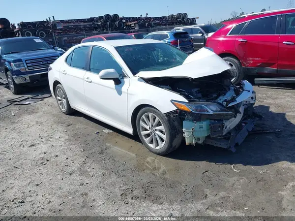 4T1C11AK8RU234310 2024 TOYOTA CAMRY - Image 1