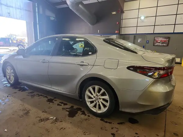 4T1C11AK8RU236428 2024 TOYOTA CAMRY - Image 2