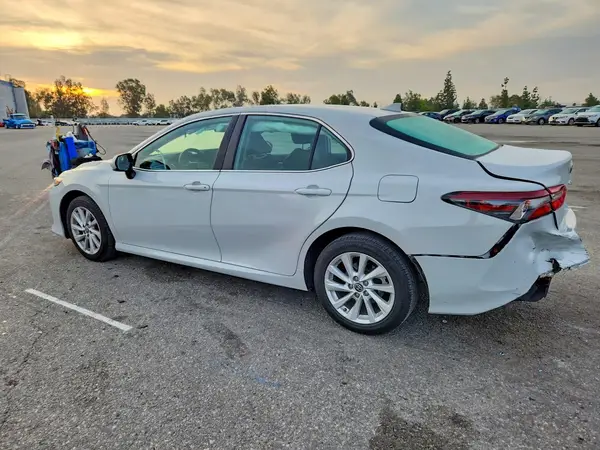4T1C11AK8RU259885 2024 TOYOTA CAMRY - Image 2