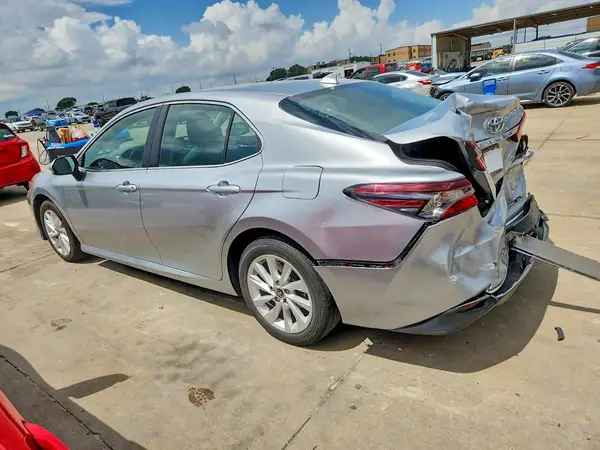 4T1C11AK8RU882973 2024 TOYOTA CAMRY - Image 2