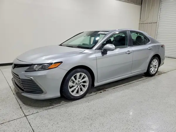 4T1C11AK8RU891043 2024 TOYOTA CAMRY - Image 1