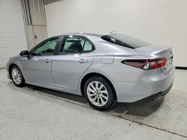 4T1C11AK8RU891043 2024 TOYOTA CAMRY - Image 2