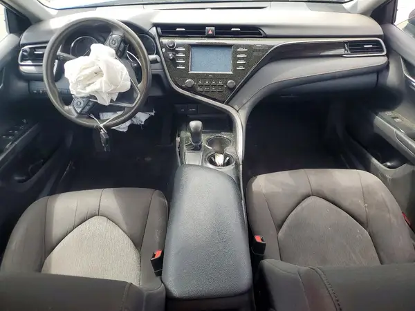 4T1C11AK9LU325643 2020 TOYOTA CAMRY - Image 8