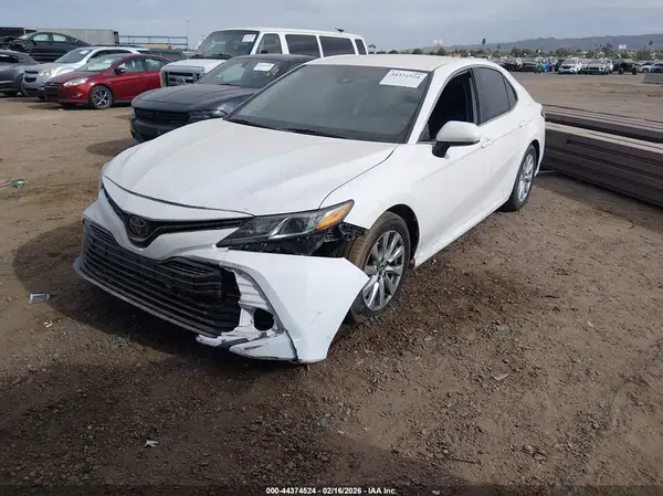 4T1C11AK9LU333192 2020 TOYOTA CAMRY - Image 2
