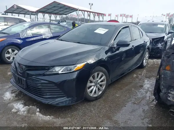 4T1C11AK9LU337601 2020 TOYOTA CAMRY - Image 2