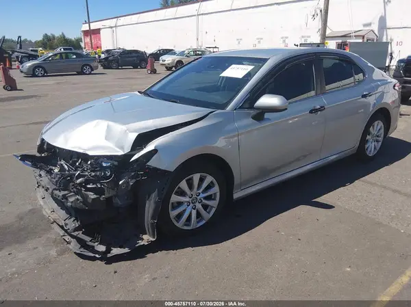 4T1C11AK9LU339722 2020 TOYOTA CAMRY - Image 2