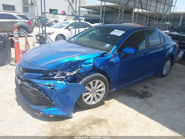4T1C11AK9LU351711 2020 TOYOTA CAMRY - Image 2