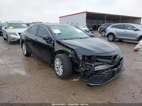 4T1C11AK9LU363387 2020 TOYOTA CAMRY - Image 1