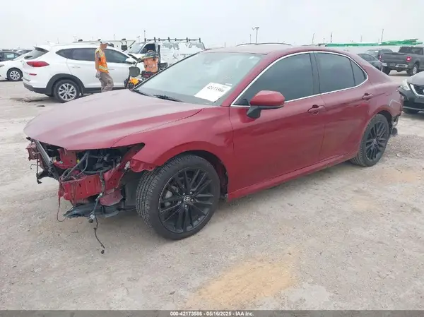 4T1C11AK9LU367567 2020 TOYOTA CAMRY - Image 2