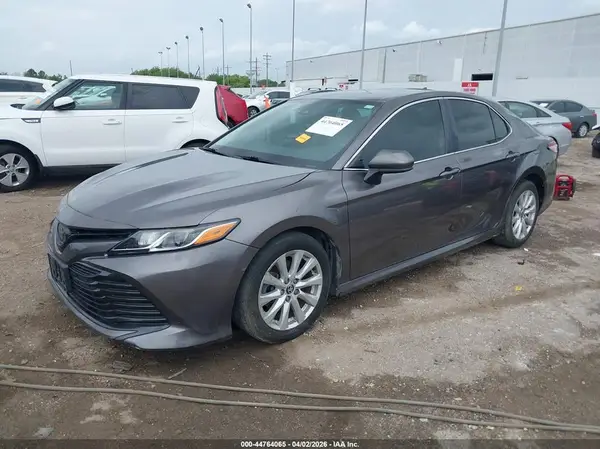 4T1C11AK9LU369349 2020 TOYOTA CAMRY - Image 2