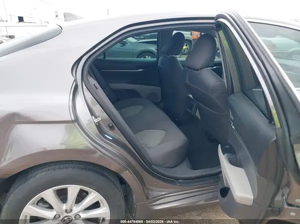 4T1C11AK9LU369349 2020 TOYOTA CAMRY - Image 8