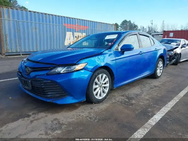 4T1C11AK9LU399791 2020 TOYOTA CAMRY - Image 2