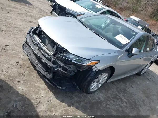 4T1C11AK9LU500280 2020 TOYOTA CAMRY - Image 2