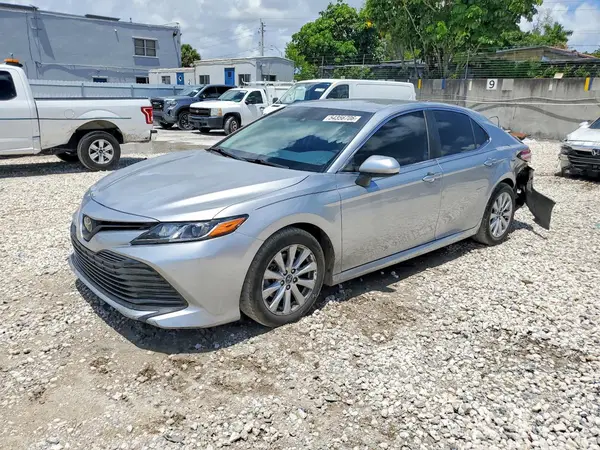 4T1C11AK9LU861296 2020 TOYOTA CAMRY - Image 1