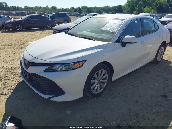 4T1C11AK9LU901411 2020 TOYOTA CAMRY - Image 2