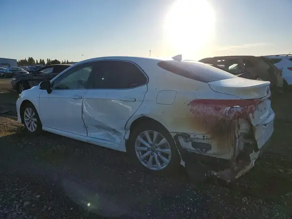 4T1C11AK9LU916801 2020 TOYOTA CAMRY - Image 2