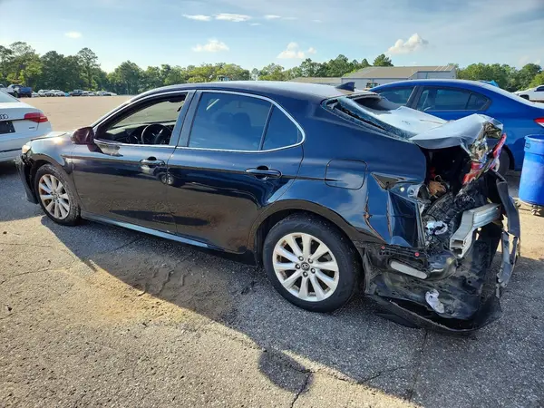 4T1C11AK9LU917267 2020 TOYOTA CAMRY - Image 2