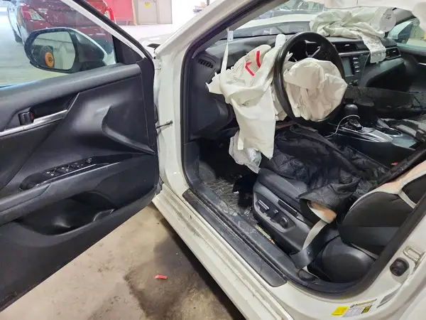 4T1C11AK9LU918404 2020 TOYOTA CAMRY - Image 8