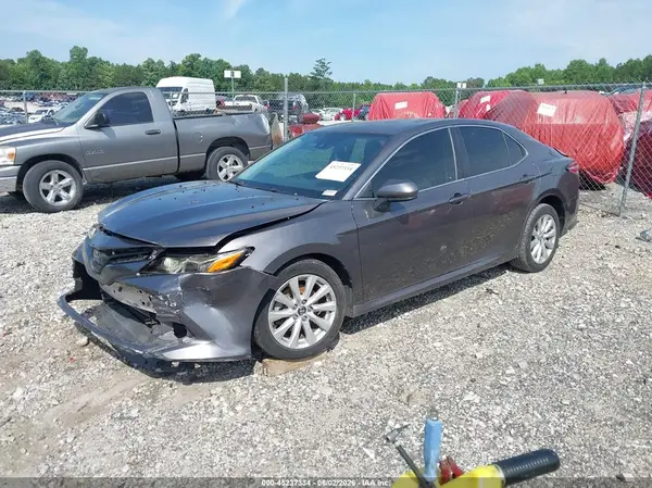 4T1C11AK9LU924476 2020 TOYOTA CAMRY - Image 2
