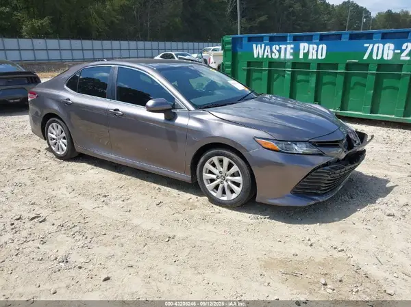 4T1C11AK9LU935316 2020 TOYOTA CAMRY - Image 1