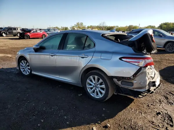 4T1C11AK9LU940693 2020 TOYOTA CAMRY - Image 2