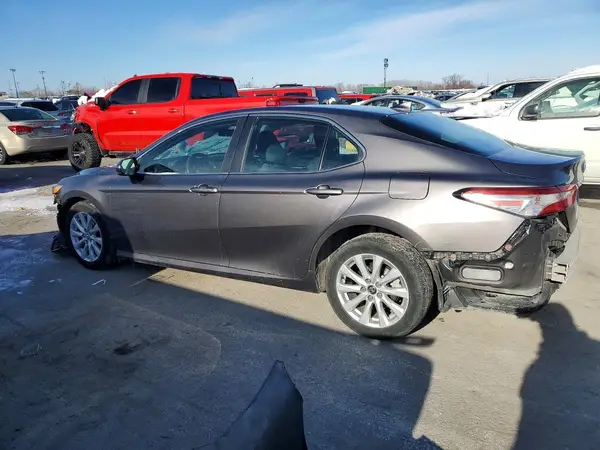 4T1C11AK9LU944789 2020 TOYOTA CAMRY - Image 2