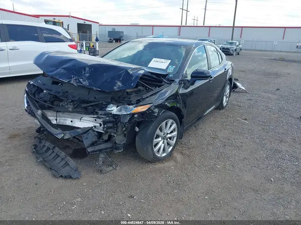 4T1C11AK9LU954626 2020 TOYOTA CAMRY - Image 2