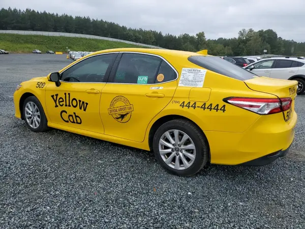 4T1C11AK9LU975444 2020 TOYOTA CAMRY - Image 2