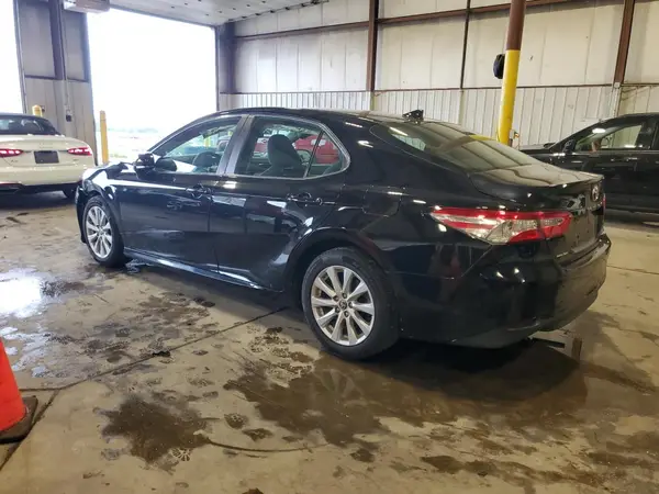 4T1C11AK9LU983043 2020 TOYOTA CAMRY - Image 2