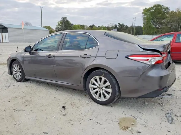 4T1C11AK9LU995063 2020 TOYOTA CAMRY - Image 2