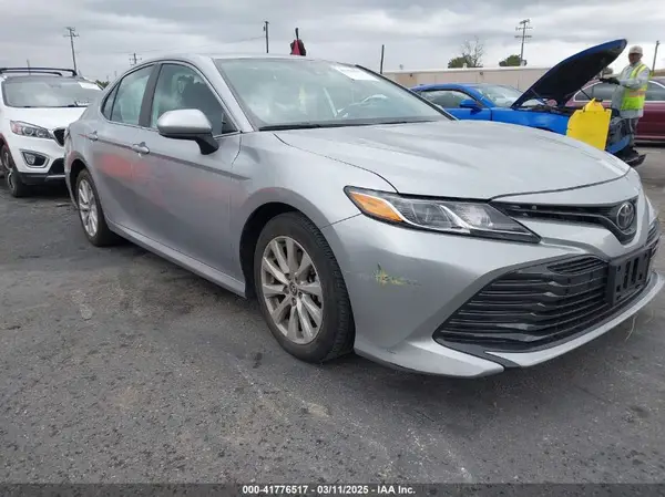 4T1C11AK9LU999274 2020 TOYOTA CAMRY - Image 1