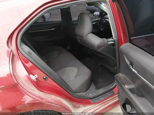 4T1C11AK9MU455004 2021 TOYOTA CAMRY - Image 8
