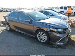 4T1C11AK9MU462356 2021 TOYOTA CAMRY