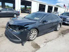 4T1C11AK9MU463118 2021 TOYOTA CAMRY