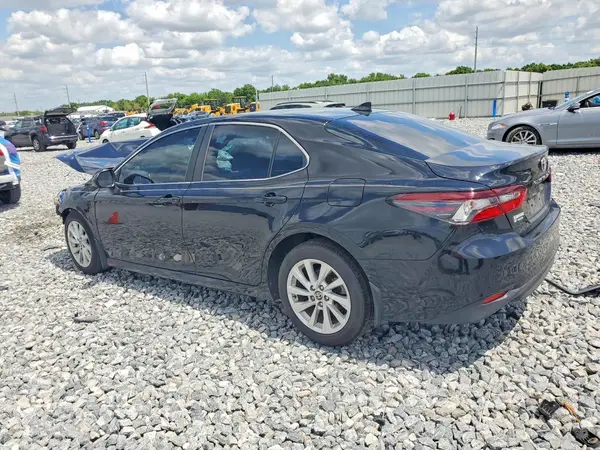 4T1C11AK9MU467749 2021 TOYOTA CAMRY - Image 2