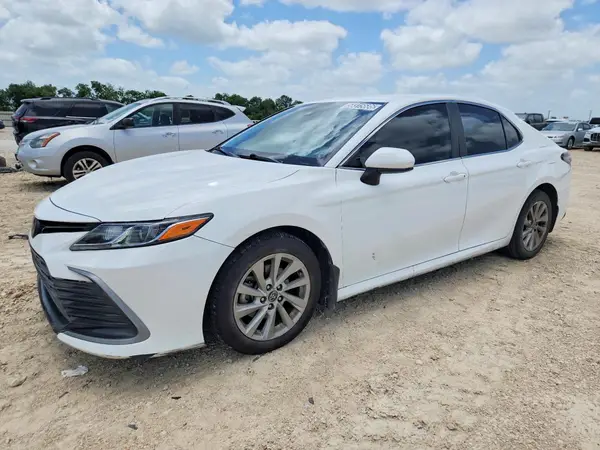 4T1C11AK9MU492134 2021 TOYOTA CAMRY - Image 1