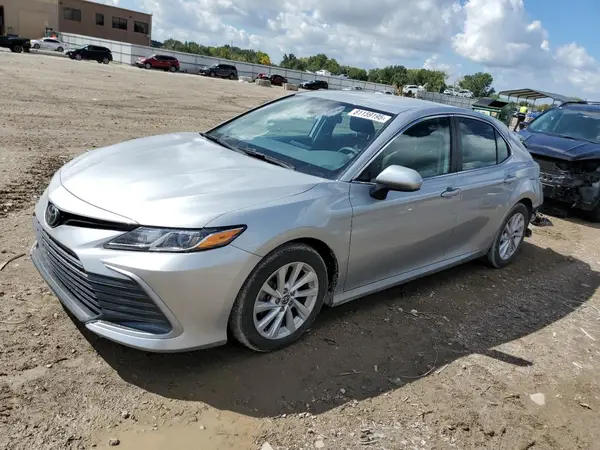 4T1C11AK9MU496328 2021 TOYOTA CAMRY - Image 1