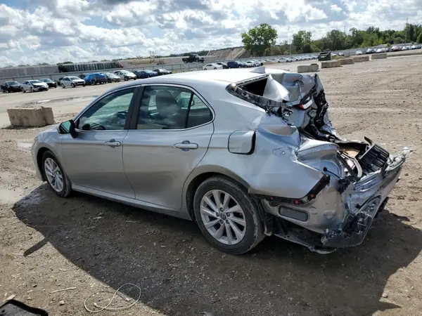 4T1C11AK9MU496328 2021 TOYOTA CAMRY - Image 2