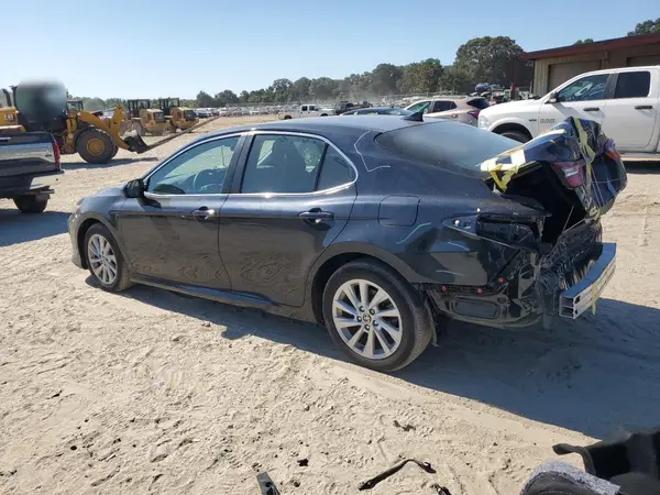 4T1C11AK9MU496653 2021 TOYOTA CAMRY - Image 2