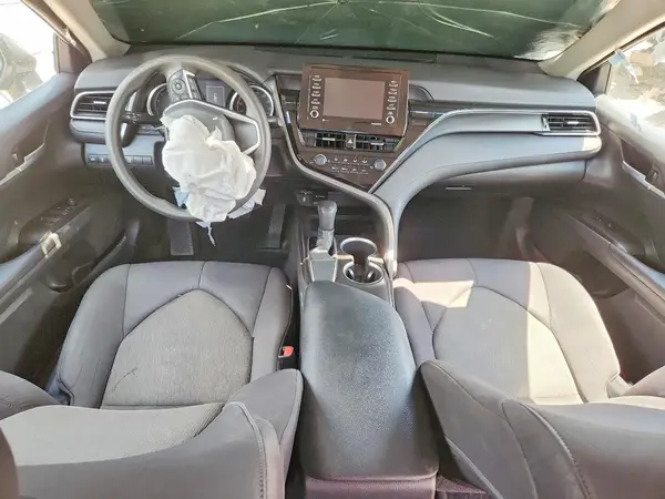 4T1C11AK9MU497754 2021 TOYOTA CAMRY - Image 8