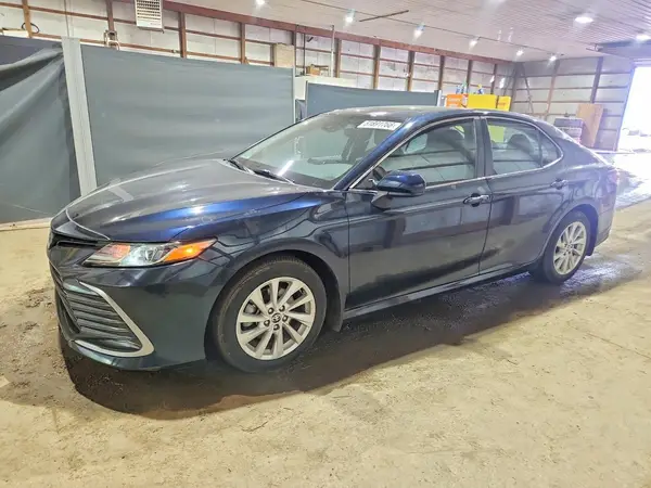 4T1C11AK9MU532101 2021 TOYOTA CAMRY - Image 1