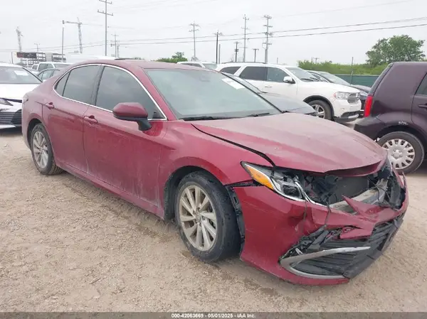 4T1C11AK9MU534253 2021 TOYOTA CAMRY - Image 1