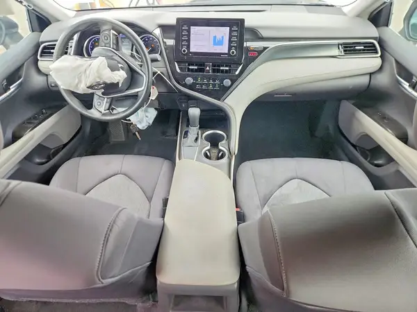4T1C11AK9MU545981 2021 TOYOTA CAMRY - Image 8