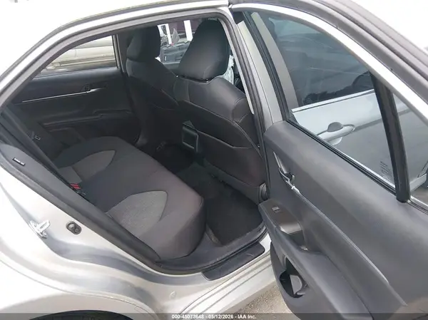 4T1C11AK9MU552056 2021 TOYOTA CAMRY - Image 8
