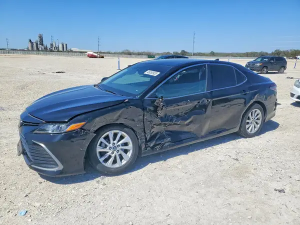 4T1C11AK9MU574851 2021 TOYOTA CAMRY - Image 1