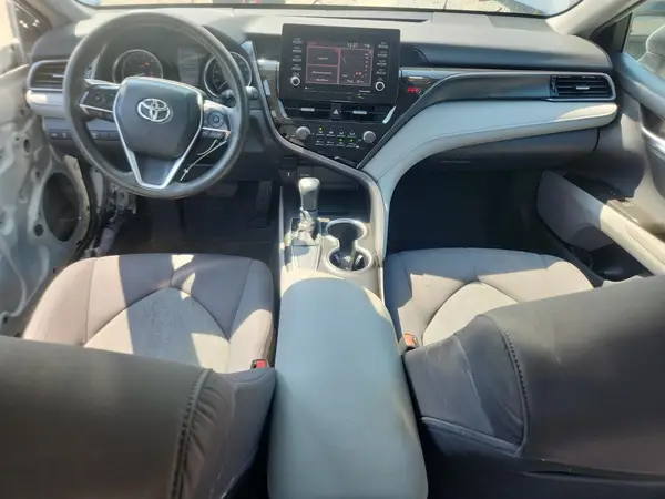 4T1C11AK9MU586093 2021 TOYOTA CAMRY - Image 8