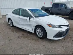 4T1C11AK9MU587812 2021 TOYOTA CAMRY