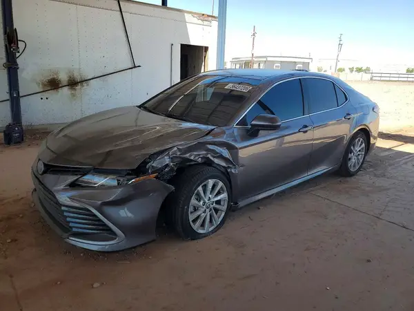 4T1C11AK9MU590516 2021 TOYOTA CAMRY - Image 1