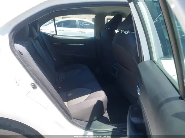 4T1C11AK9MU594288 2021 TOYOTA CAMRY - Image 8