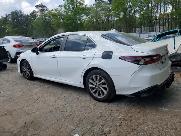 4T1C11AK9MU595148 2021 TOYOTA CAMRY - Image 2